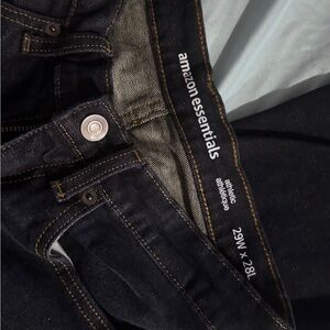 Amazon Essentials Men's Indigo Jeans